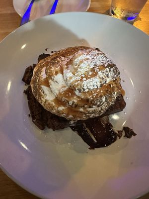 Crown Republic Gastropub by null