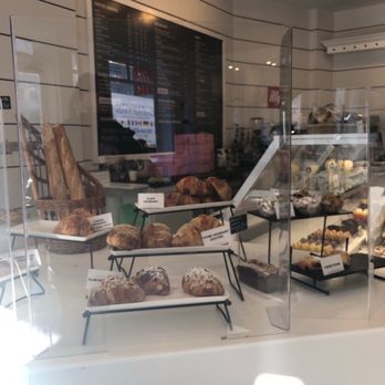 Eclairons - Come early for the croissants! - Desserts Near Me - Arlington, Virginia