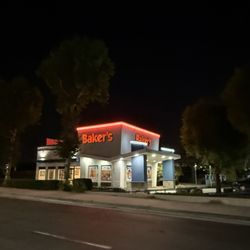 Baker's Drive-Thru