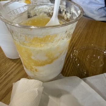 Hula Plate Co - pineapple coconut slushie - Hawaiian Near Me - San Jose, California