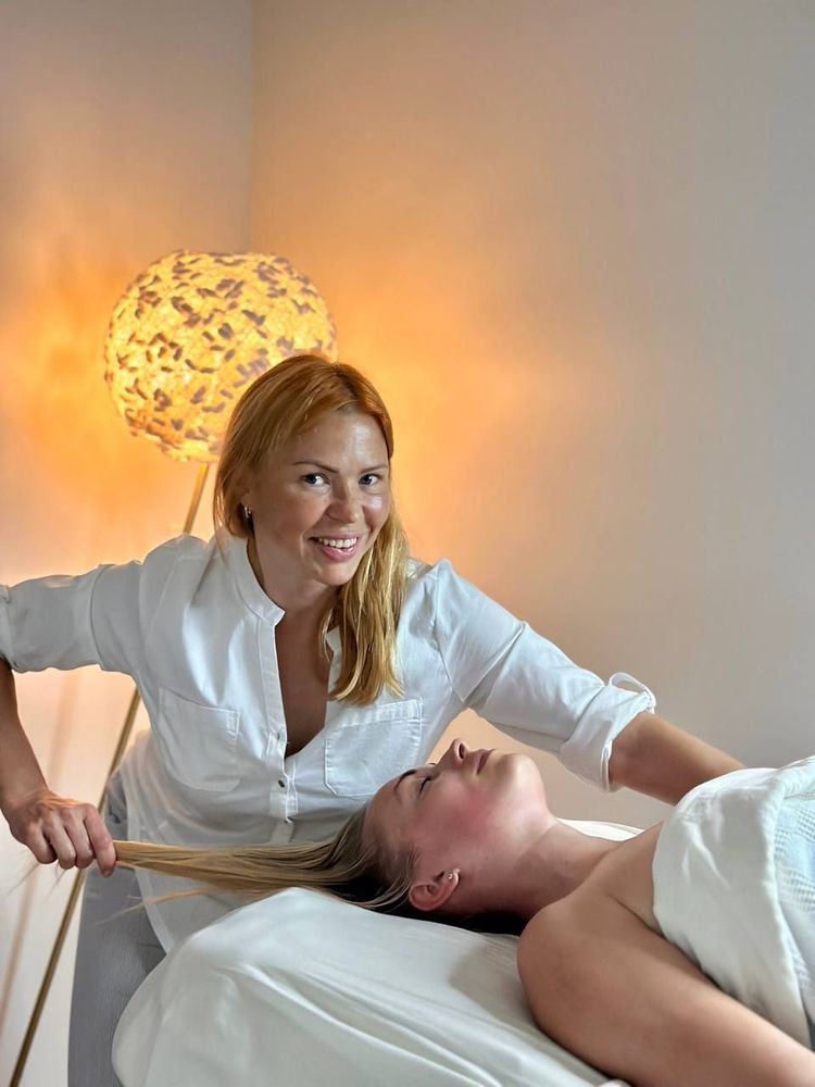 Leo Spa Massage Logo