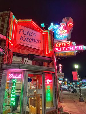 Pete's Kitchen by null