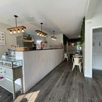 Cafe 4210 - Inside - Cafes Near Me - Leonia, New Jersey Cafe 4210 - Inside - Cafes Near Me - Leonia, New Jersey