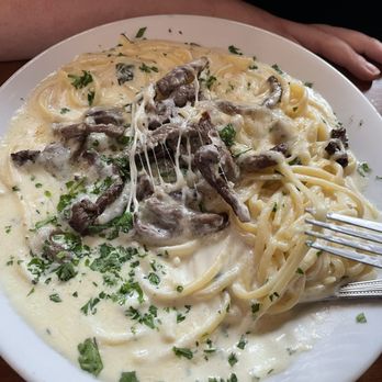 Frank's Place - Steak Neapolitan - Bars Near Me - Simpson, Pennsylvania