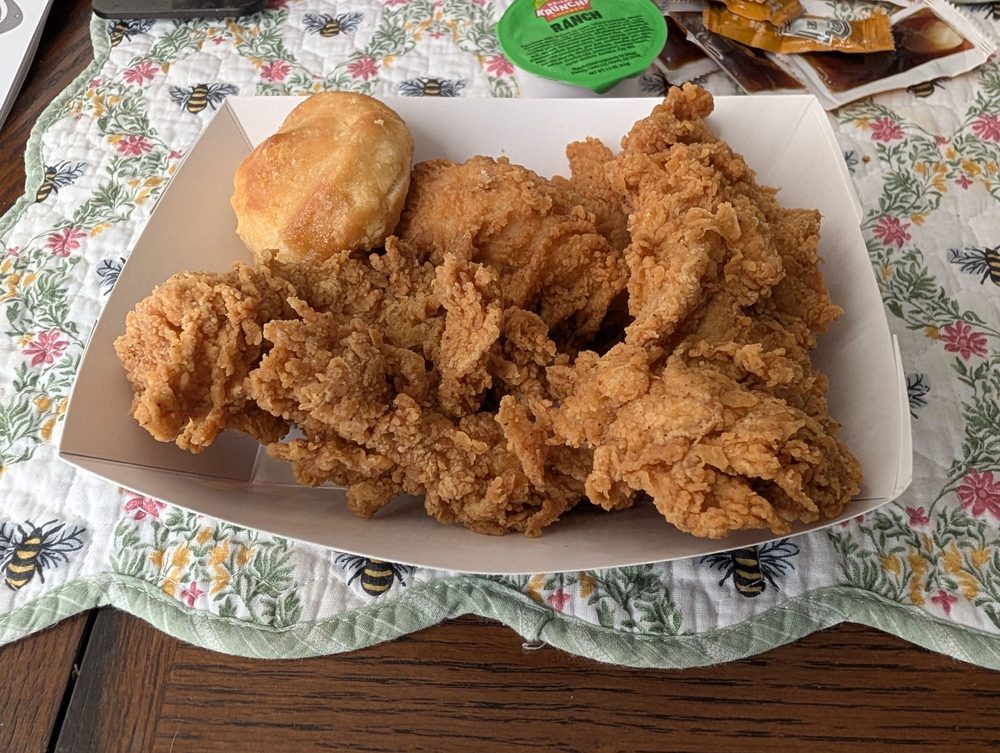 Krispy Krunchy Chicken Logo