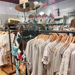 Abstrakt - They have a lot of cute things here. So fun to shop here.