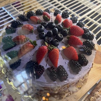 The Grain Cafe - Vegan Mixed Berries with Almonds - Sandwiches Near Me - Los Angeles, California The Grain Cafe - Vegan Mixed Berries with Almonds - Sandwiches Near Me - Los Angeles, California