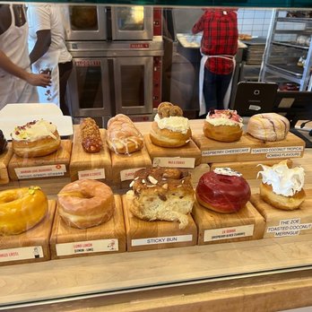Fan-Fan Doughnuts - Donuts Near Me - Brooklyn, New York Fan-Fan Doughnuts - Donuts Near Me - Brooklyn, New York