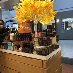 Bath & Body Works - Fall season stuff is here!