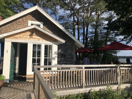 Niger Reef Tea House (licensed restaurant) by null