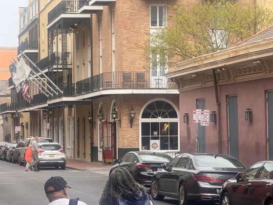 Twisted Waffles Nola by null