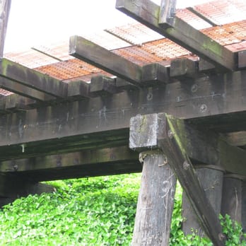 Willamette Greenway Trail - I take pictures of anything bridge-like.  Love this. - Hiking Near Me - Portland, Oregon
