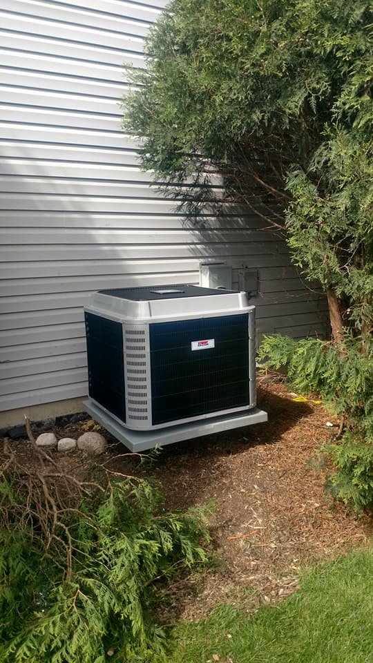 Slide of White Flag Plumbing Heating & Cooling