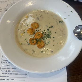 King Street Oyster Bar - CRAB AND CORN CHOWDER--the oyster crackers on top were salty (yuk!), and I could hardly taste the crab. - Seafood Near Me - Middleburg, Virginia