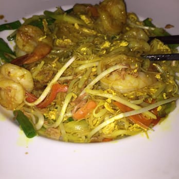 Samui Thai Cuisine - Singapore Noodles with Shrimp! - Thai Near Me - Plano, Texas Samui Thai Cuisine - Singapore Noodles with Shrimp! - Thai Near Me - Plano, Texas