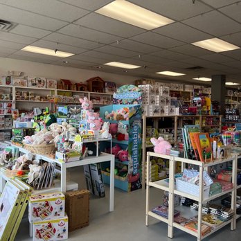 Flying Pig Toys - Entrance - Toy Stores Near Me - Cincinnati, Ohio Flying Pig Toys - Entrance - Toy Stores Near Me - Cincinnati, Ohio