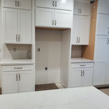 Signature Stone - Beautiful granite and backsplash - Countertop Installation Near Me - Las Vegas, Nevada