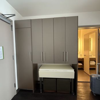 Element Harrison - Newark - Room - Hotels Near Me - Harrison, New Jersey