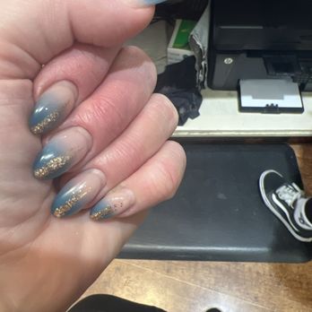 Koko Nail & Lash Bar - Nail Salons Near Me - Burnaby, British Columbia