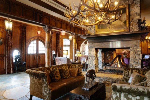 Grand Bohemian Lodge Asheville, Autograph Collection by null