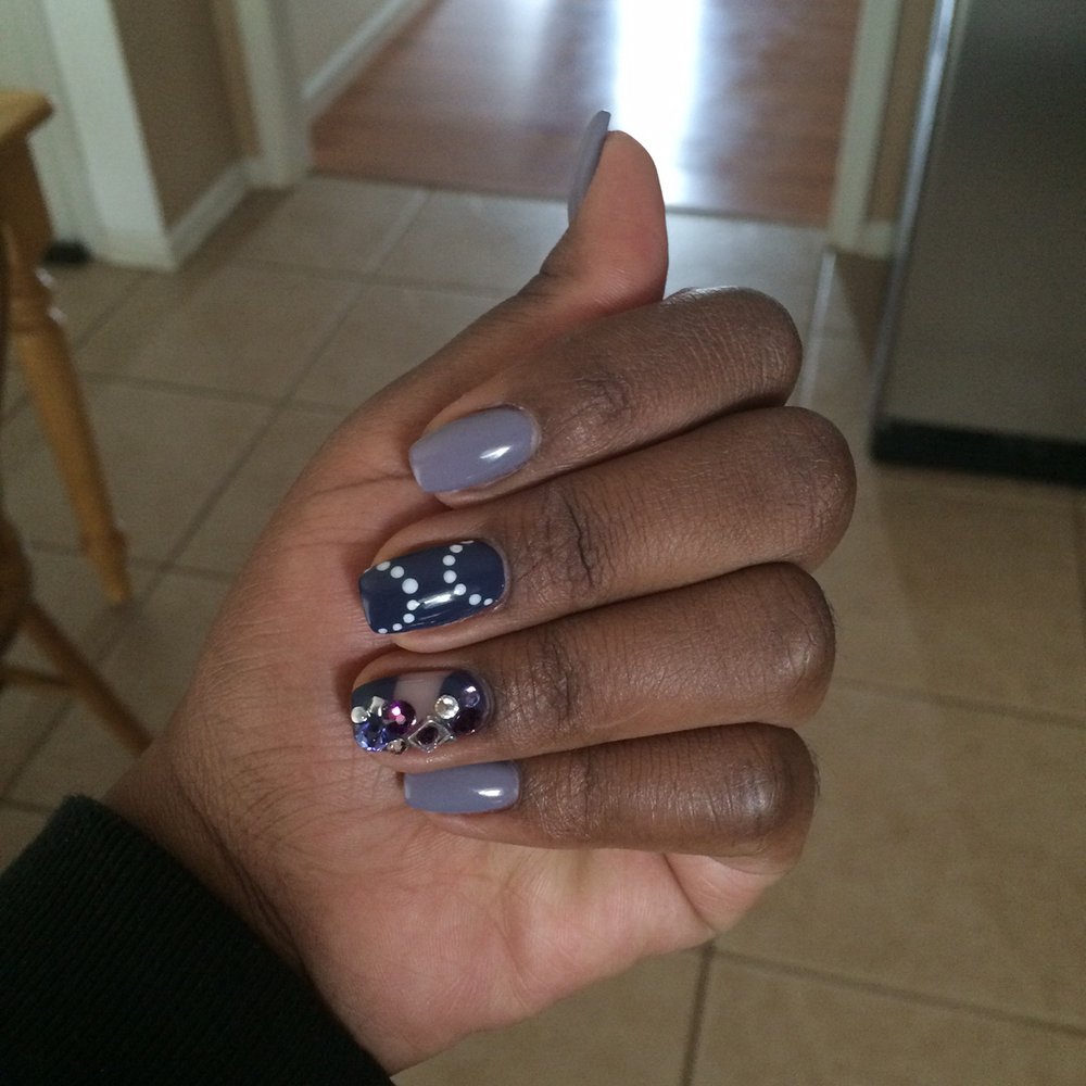 Gel manicure
