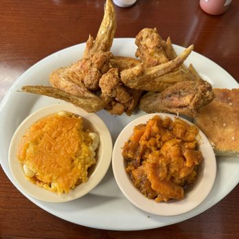 Stephanie's Restaurant - American Near Me - Greensboro, North Carolina Stephanie's Restaurant - American Near Me - Greensboro, North Carolina