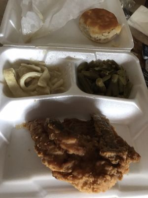 LEE S FAMOUS RECIPE CHICKEN Updated July 2025 12 Reviews 220 E L 