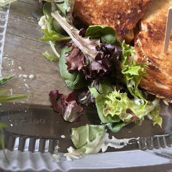 Süp - Tiny side salad portion. - Sandwiches Near Me - Reno, Nevada Süp - Tiny side salad portion. - Sandwiches Near Me - Reno, Nevada