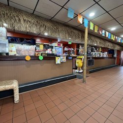 Birrieria La Cabaña - Interior