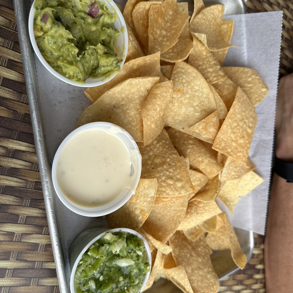 Trio Trio