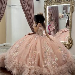 Esmeralda Quinceaneras