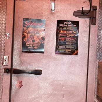 Ziggys Magic Pizza Shop - Back door to the game dining area - Pizza Near Me - Phoenix, Arizona Ziggys Magic Pizza Shop - Back door to the game dining area - Pizza Near Me - Phoenix, Arizona