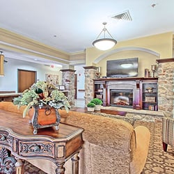 Villages on MacArthur - Assisted Living Memory Care - Living Room
