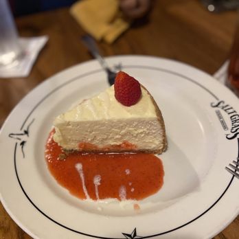 Saltgrass Steak House - Strawberry Cheesecake - Steakhouses Near Me - Austin, Texas