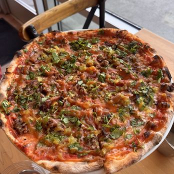 Mister O1 Extraordinary Pizza Turtle Creek - Special: Terry Black's Brisket Pizza - Pizza Near Me - Dallas, Texas Mister O1 Extraordinary Pizza Turtle Creek - Special: Terry Black's Brisket Pizza - Pizza Near Me - Dallas, Texas