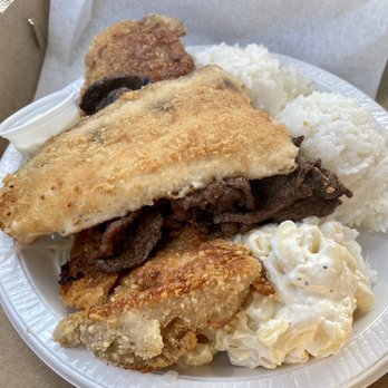 Rainbow Drive-In - Mix Plate - Hawaiian Near Me - Honolulu, Hawaii