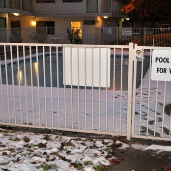 Motel 6 - Pool closed for winter......... - Hotels Near Me - Yreka, California Motel 6 - Pool closed for winter......... - Hotels Near Me - Yreka, California