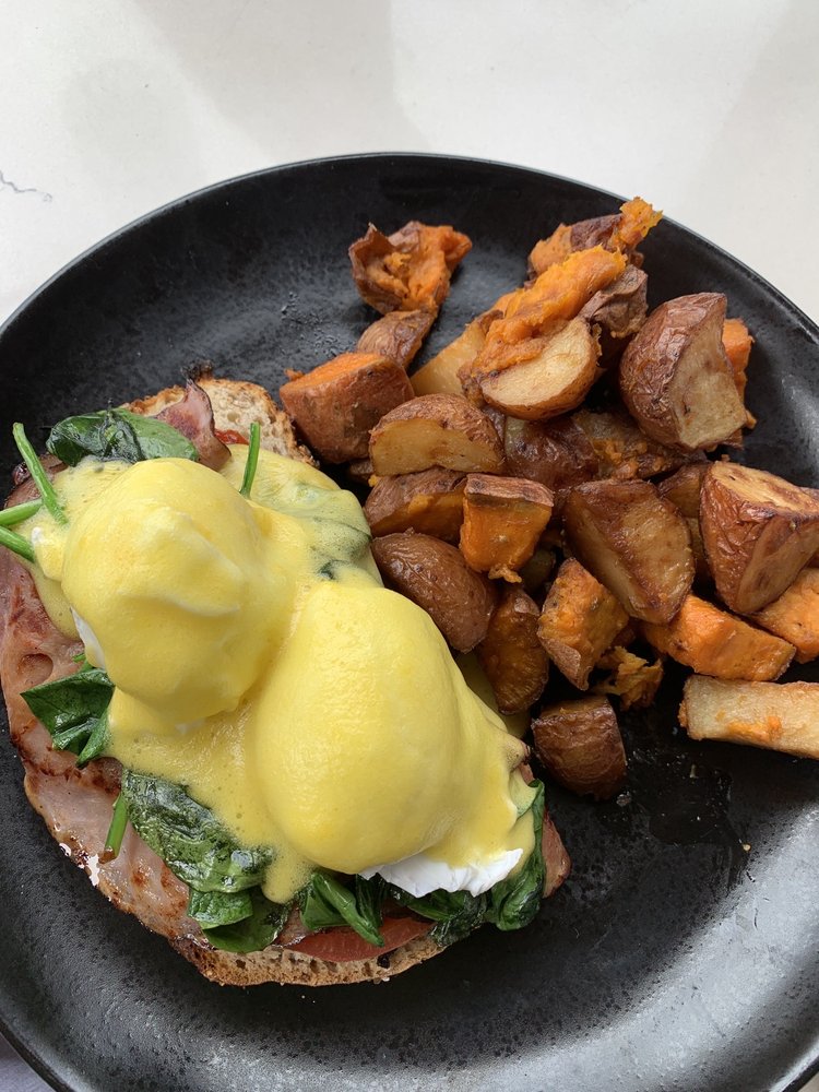 BURNTWOOD TAVERN 166 Photos & 211 Reviews 9110 Strada Pl, Naples