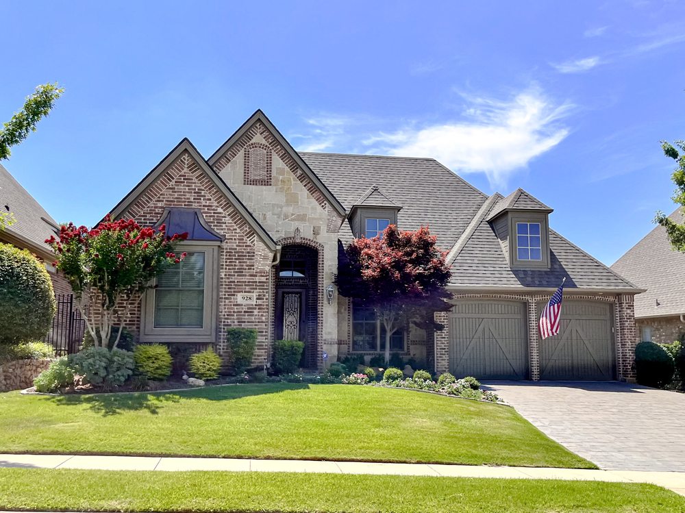 Slide of Amity Roofing