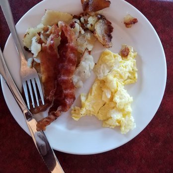 SPUDS Family Restaurant - New American Near Me - Lansing, Michigan