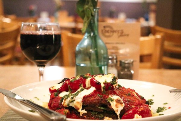 Benny S Of Simsbury 124 Photos 83 Reviews American New 562 Hopmeadow St Simsbury Ct Restaurant Reviews Phone Number Menu