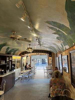 Cafe Beignet, Royal Street by null