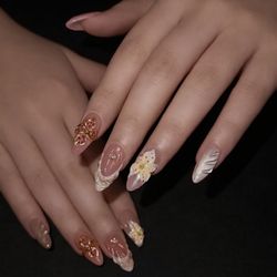 The Nail Lab