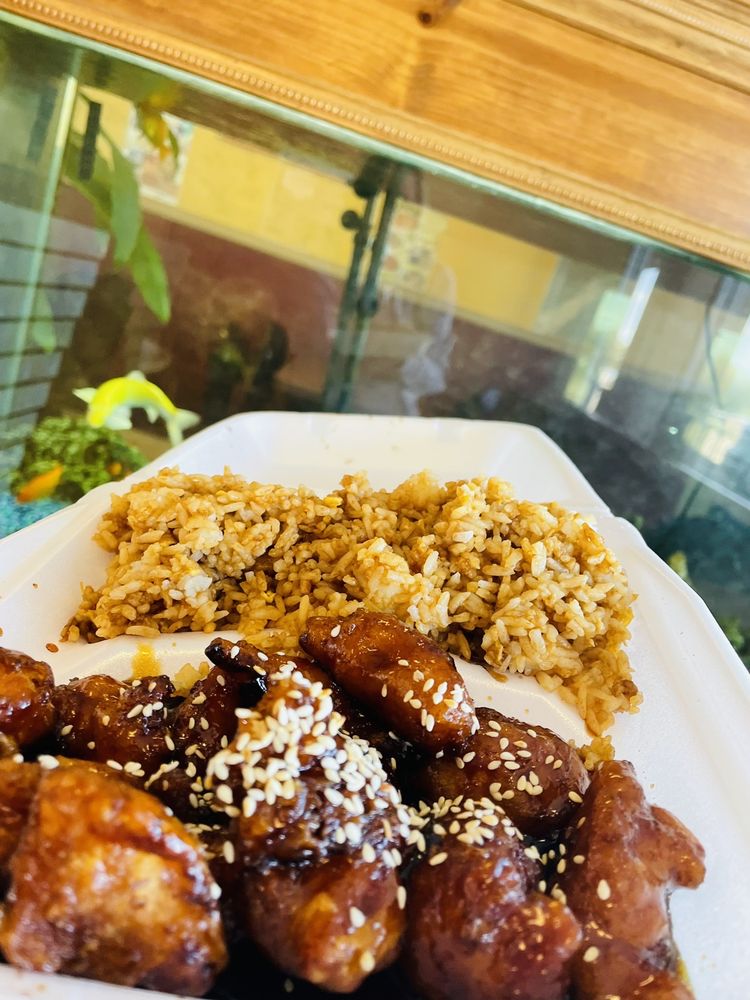 FORTUNE COOKIE RESTAURANT Updated September 2024 67 Photos & 86