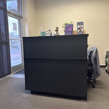 Master Eye Associates - Th waiting room view - Optometrists Near Me - Austin, Texas Master Eye Associates - Th waiting room view - Optometrists Near Me - Austin, Texas