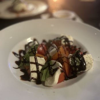 Bellini's Ristorante & Bar - Caprese salad - Steakhouses Near Me - Birmingham, Alabama Bellini's Ristorante & Bar - Caprese salad - Steakhouses Near Me - Birmingham, Alabama