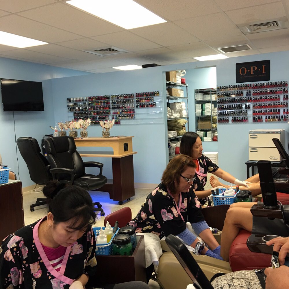 Manoa Nails - Nail Salons Near Me - Honolulu, Hawaii Manoa Nails - Nail Salons Near Me - Honolulu, Hawaii
