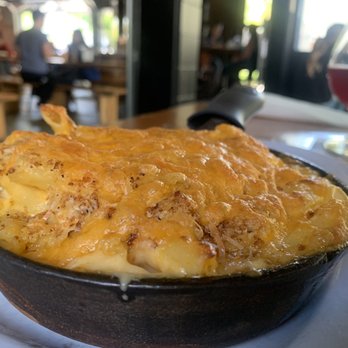 Griffin Claw Birmingham - Mac and Cheese - American Near Me - Birmingham, Michigan