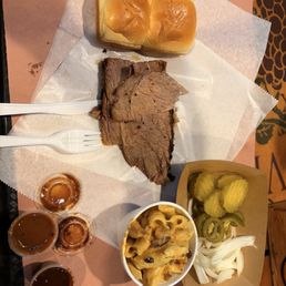 Brisket combo with Mac and cheese and drink
