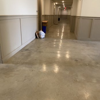Villas at the Rim - Trash in hallways at all times of the day - Apartments Near Me - San Antonio, Texas Villas at the Rim - Trash in hallways at all times of the day - Apartments Near Me - San Antonio, Texas